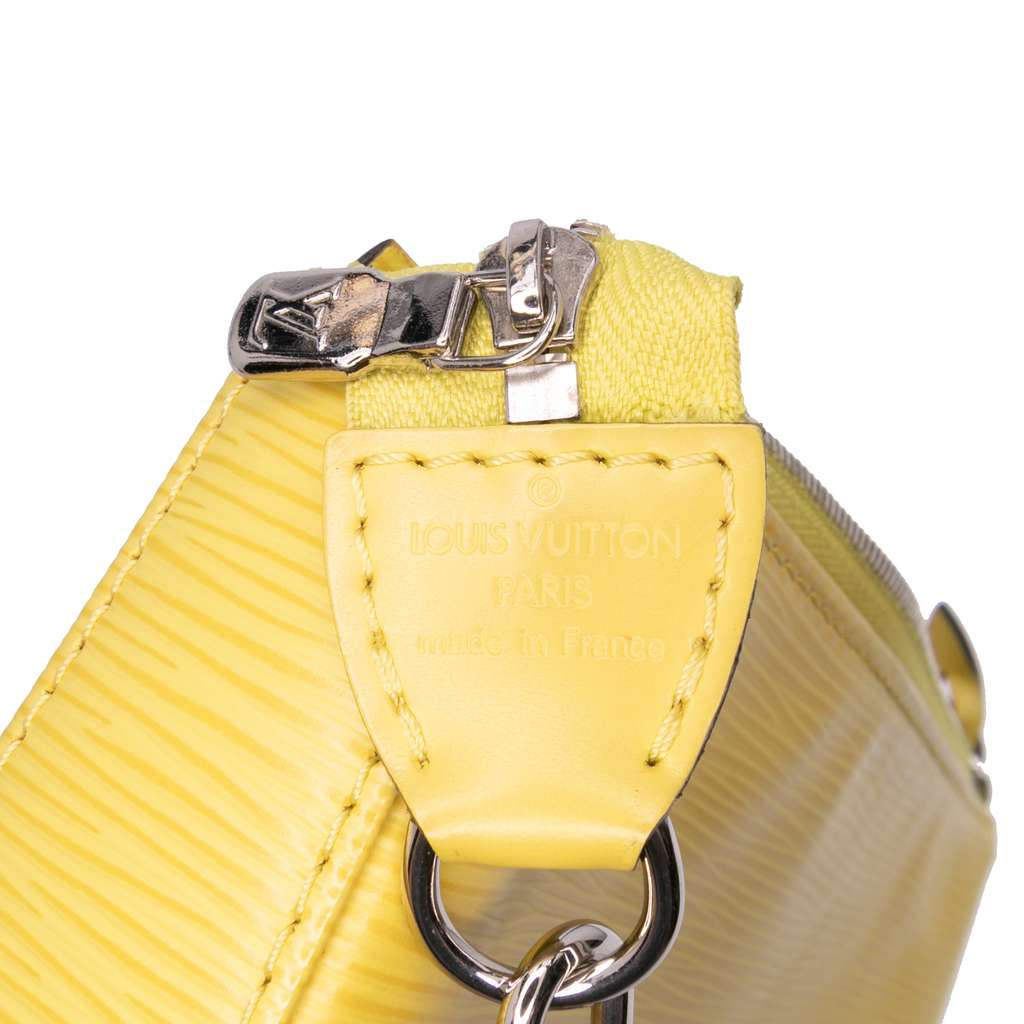 Louis Vuitton Epi Pochette Accessoires - Side view