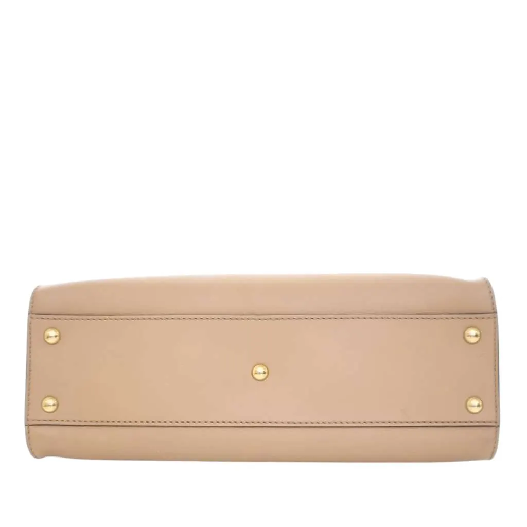 Fendi Medium Leather Peekaboo Iconic Satchel Brown Leather Very good - Model View