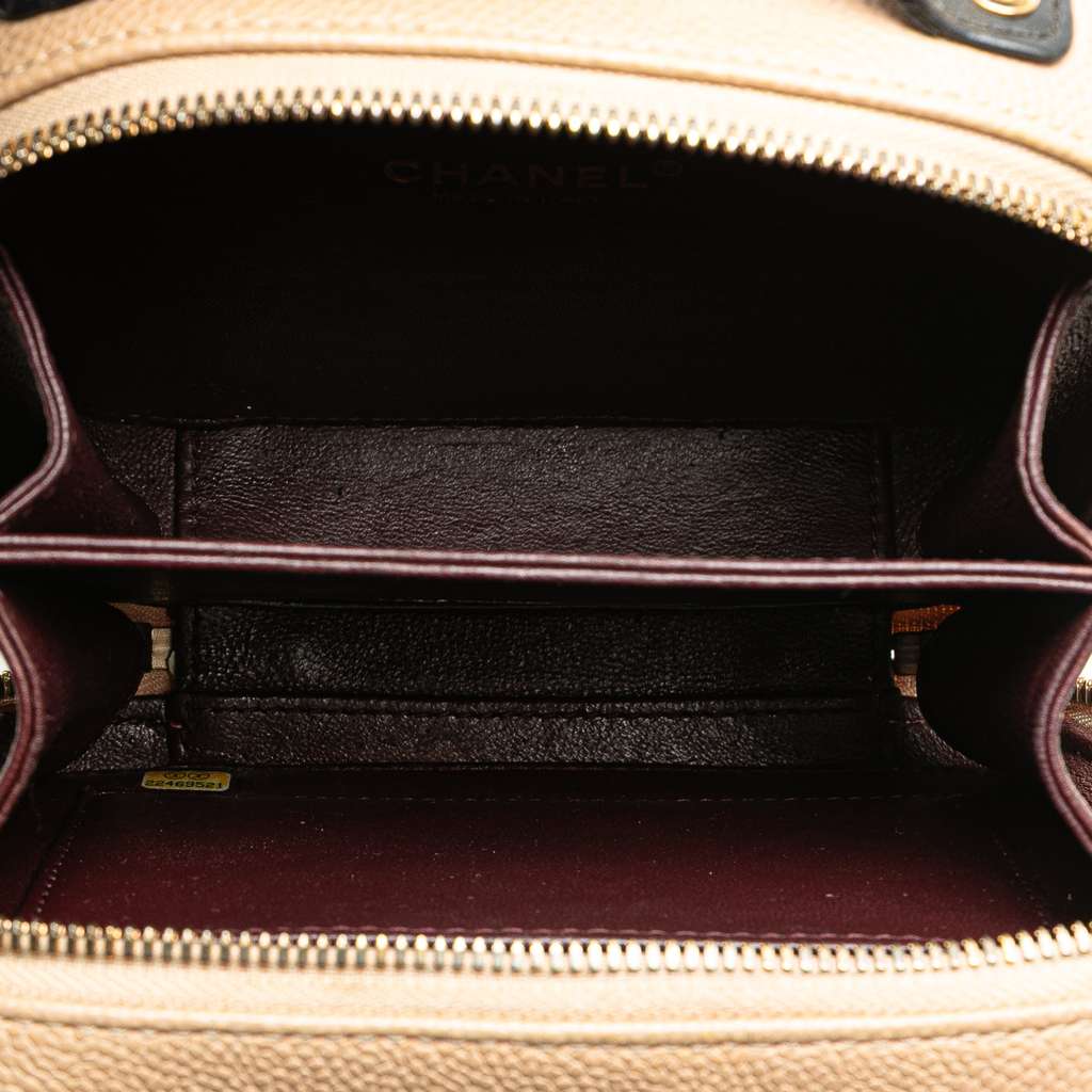 Chanel Small Caviar CC Filigree Vanity Case - 4