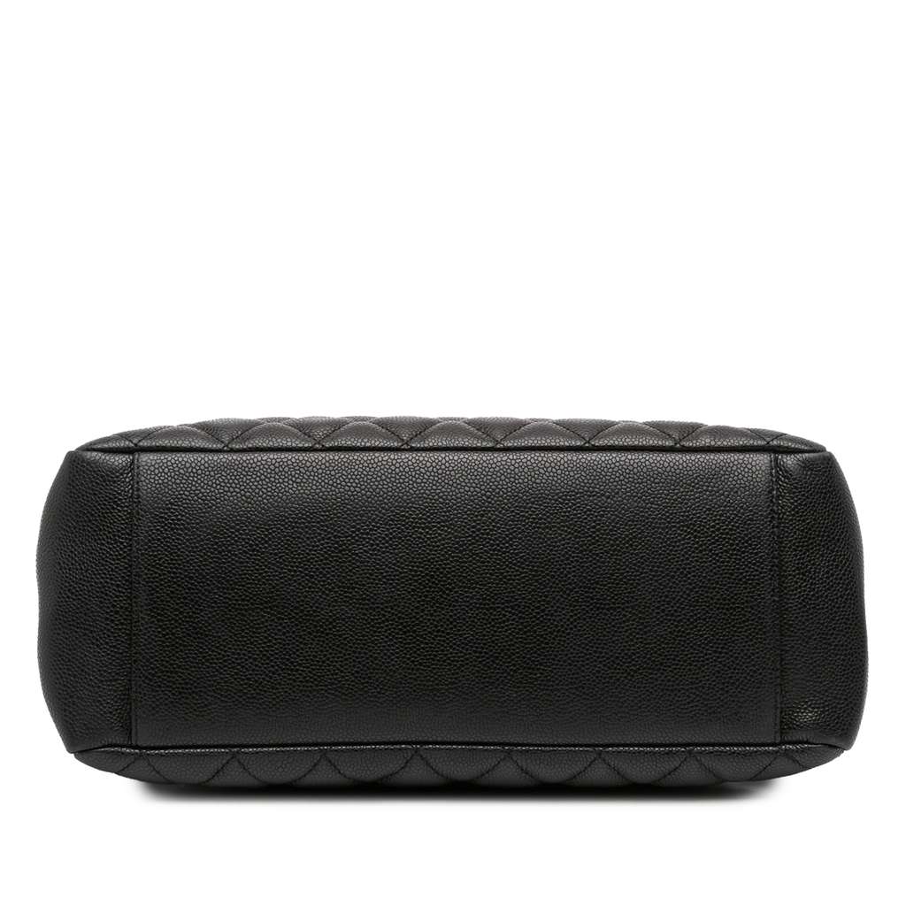 Chanel Caviar Grand Shopping Tote - Image 6
