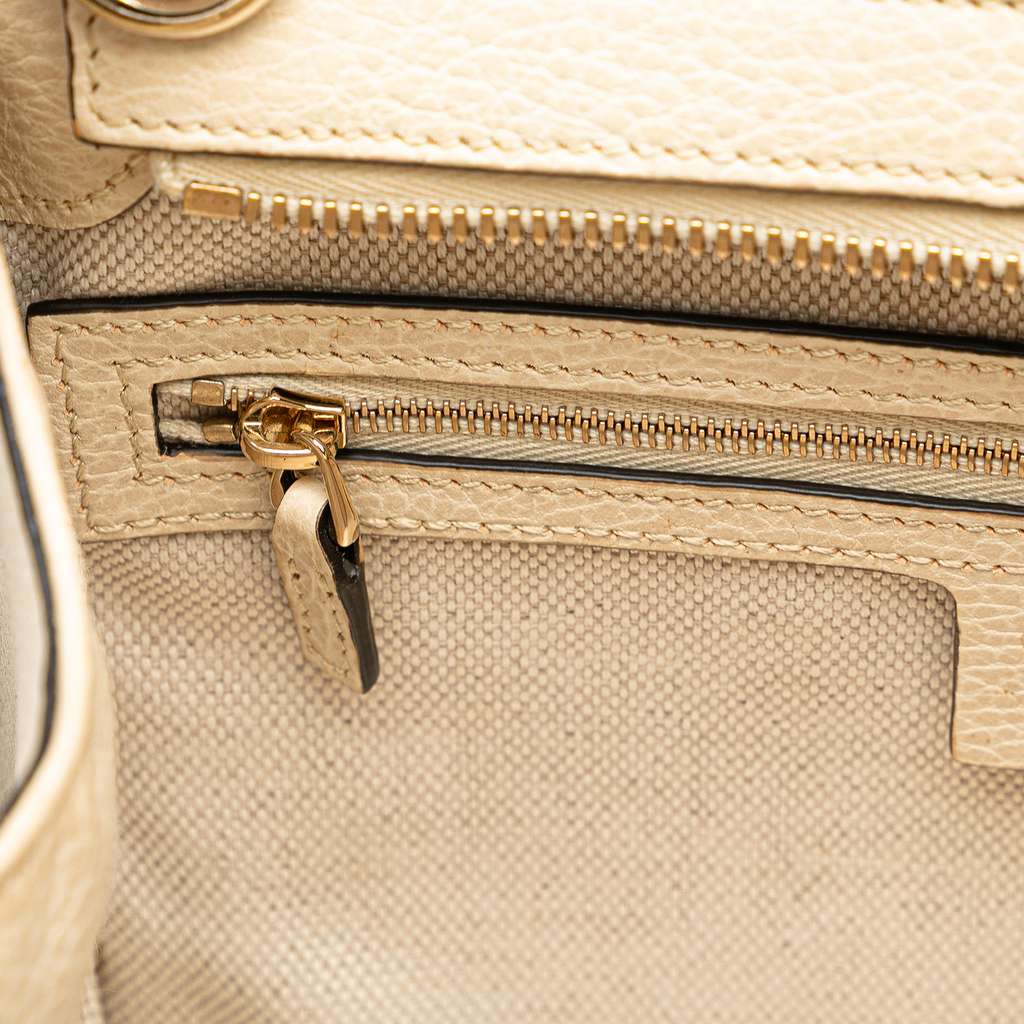 Gucci Medium Dollar Calf Soho Top Handle Convertible Tote - Detail 2