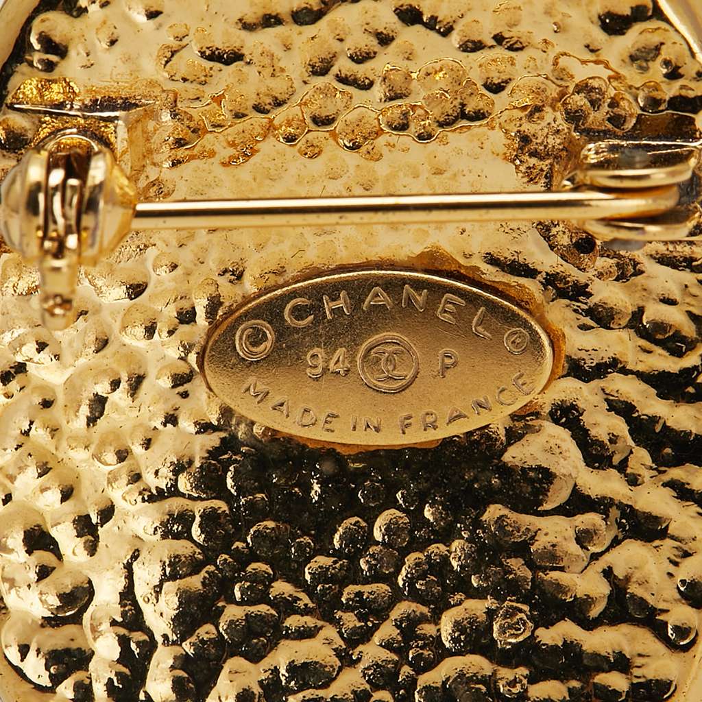 Chanel Gold Plated CC Brooch - Image 6