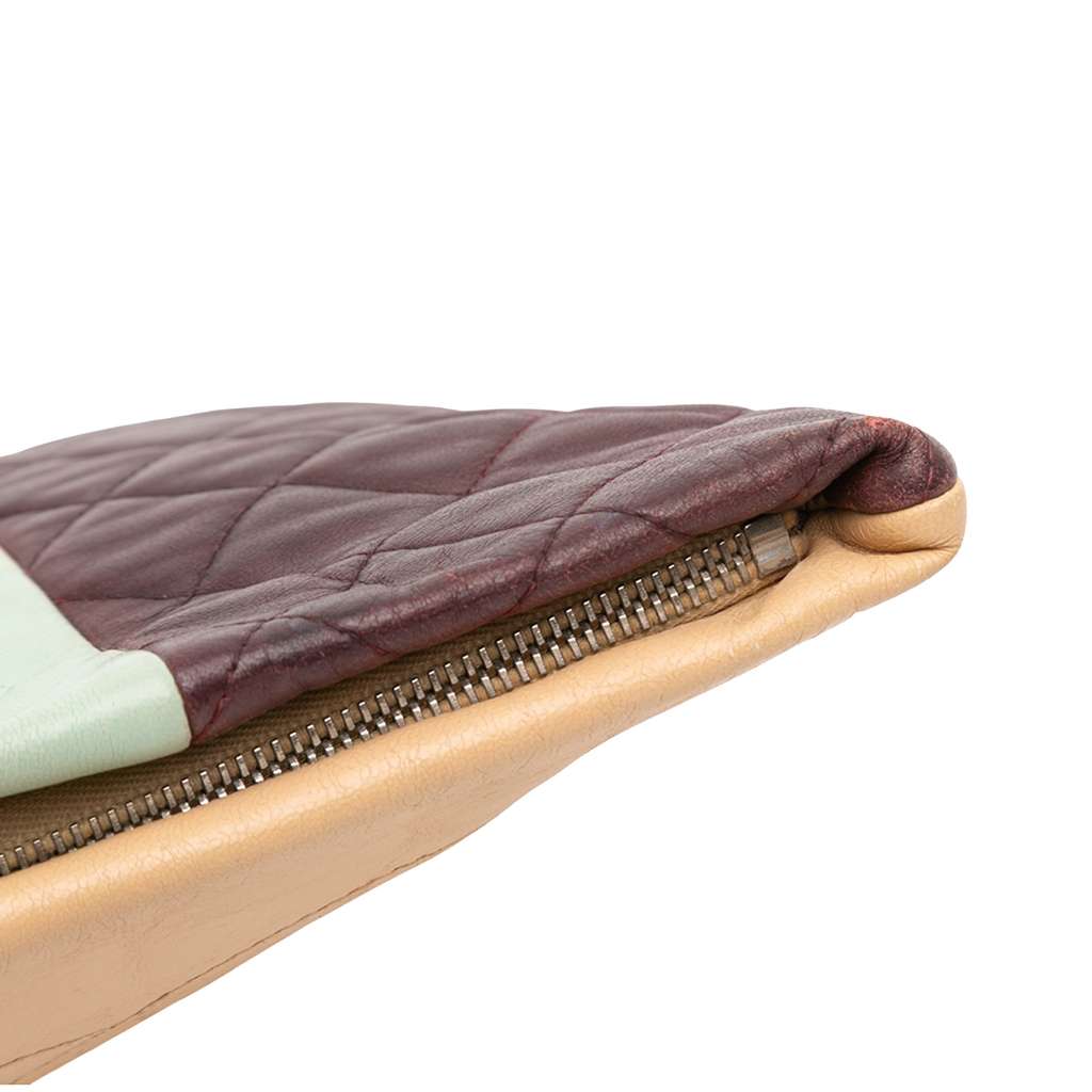 Chanel Large Lambskin Colorblock Patchwork O Case - Image 11