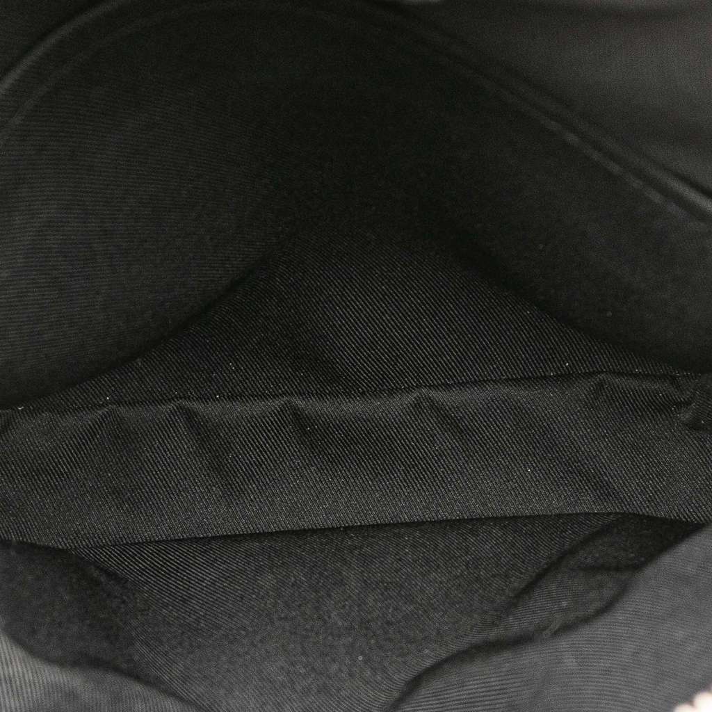 Louis Vuitton Taiga Avenue Sling - 4