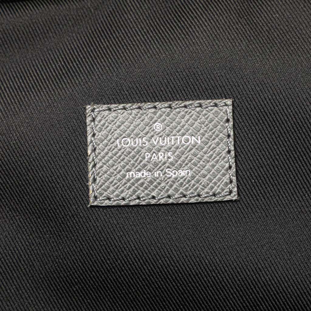 Louis Vuitton Taiga Avenue Sling - Side view