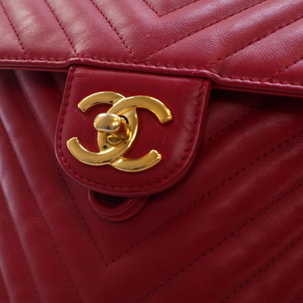 Chanel Small Chevron Calfskin Urban Spirit Backpack - Image 11