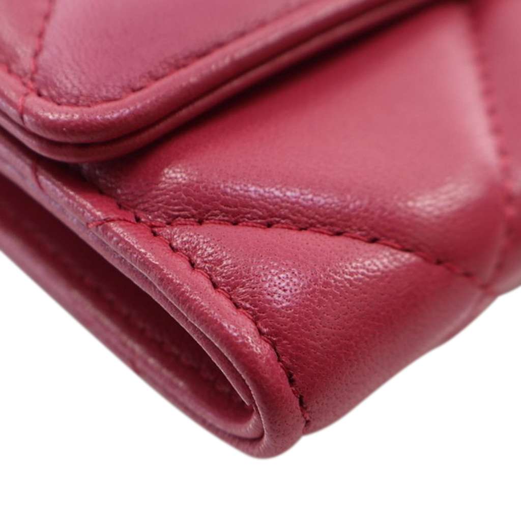 Chanel Quilted Lambskin Chanel 19 Card Holder On Chain - Image 10