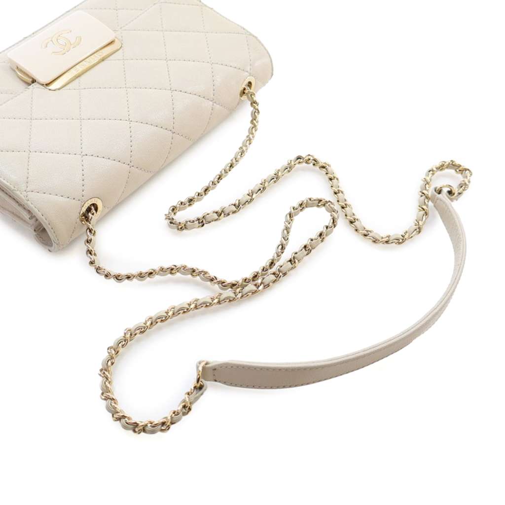 Chanel Mini Sheepskin Beauty Lock Flap - Image 15