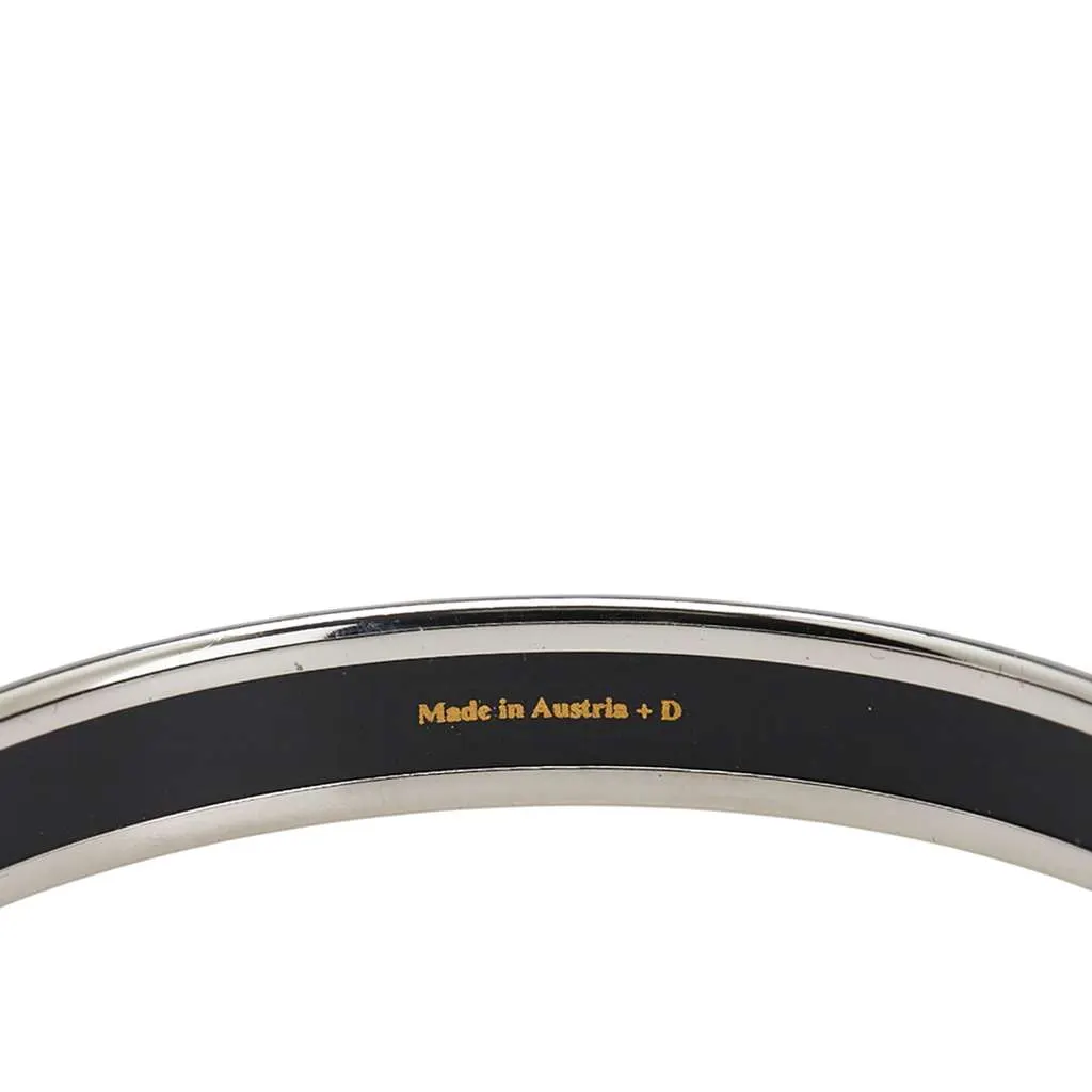 Hermès Narrow Caleche Enamel Bangle 62 Black Good - Model View