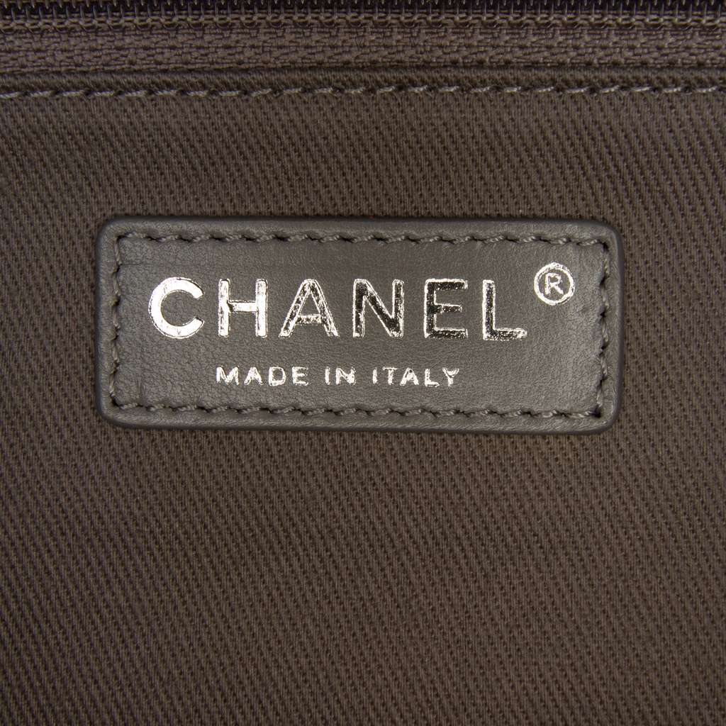 Chanel Large Quilted Iridescent Calfskin Coco Daily Flap - Side view