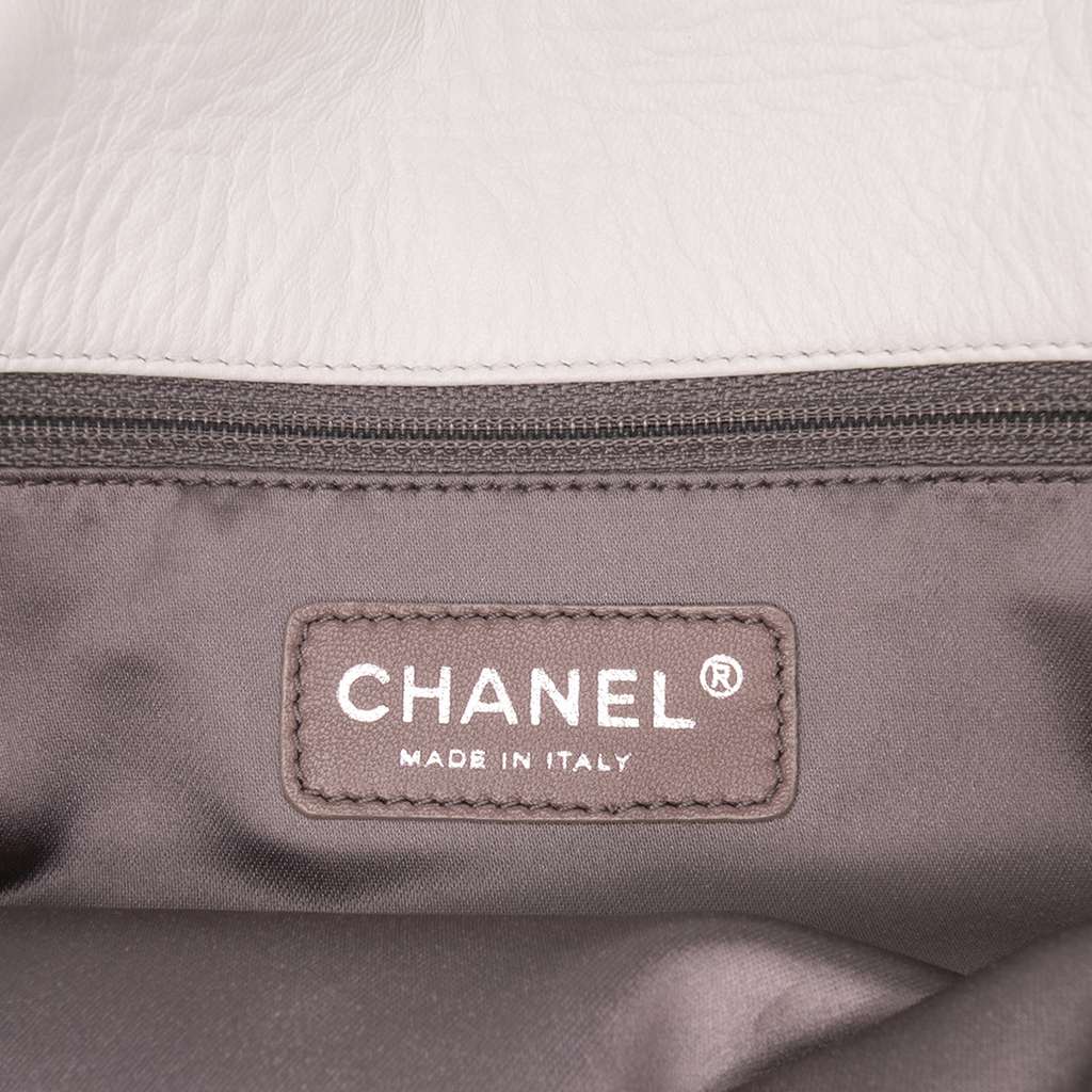 Chanel CC Quilted Soft Lambskin Chain Mail Shoulder Bag - Side view