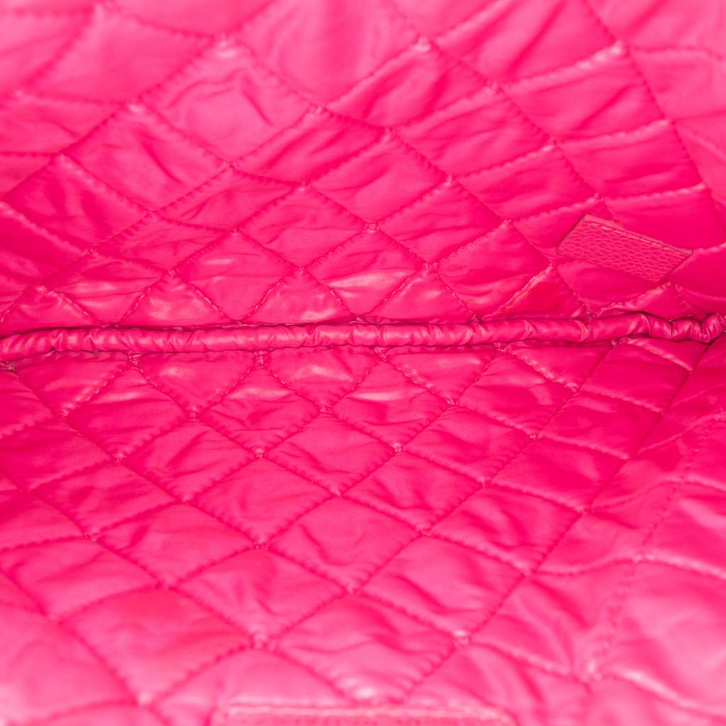 Chanel Small Quilted Caviar O Case Clutch - 4