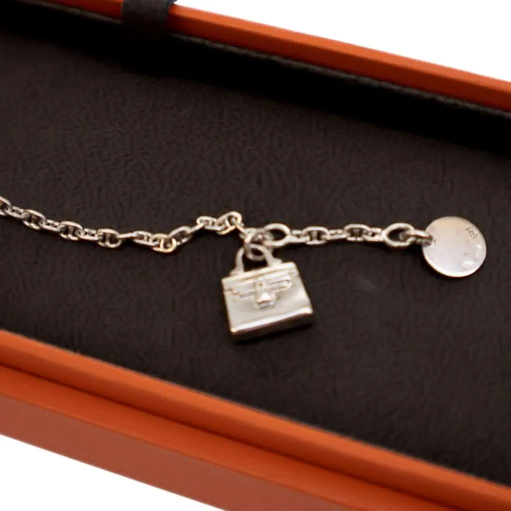 Hermès Sterling Silver Amulettes Kelly Bracelet Silver Silver Good - Model View