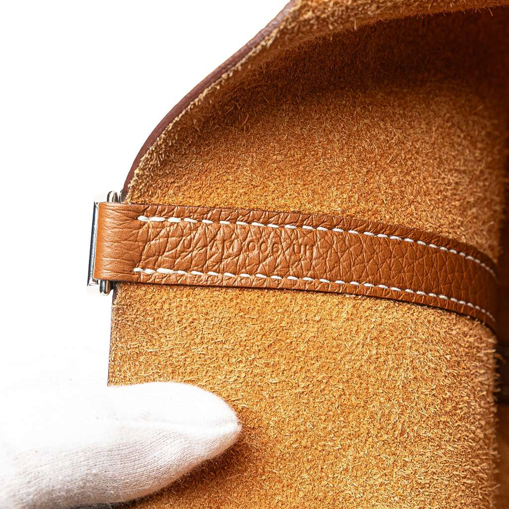 Hermès Clemence Picotin Lock 18 - Side view