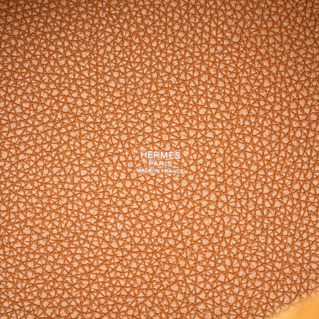 Hermès Clemence Picotin Lock 18 - Detail 1