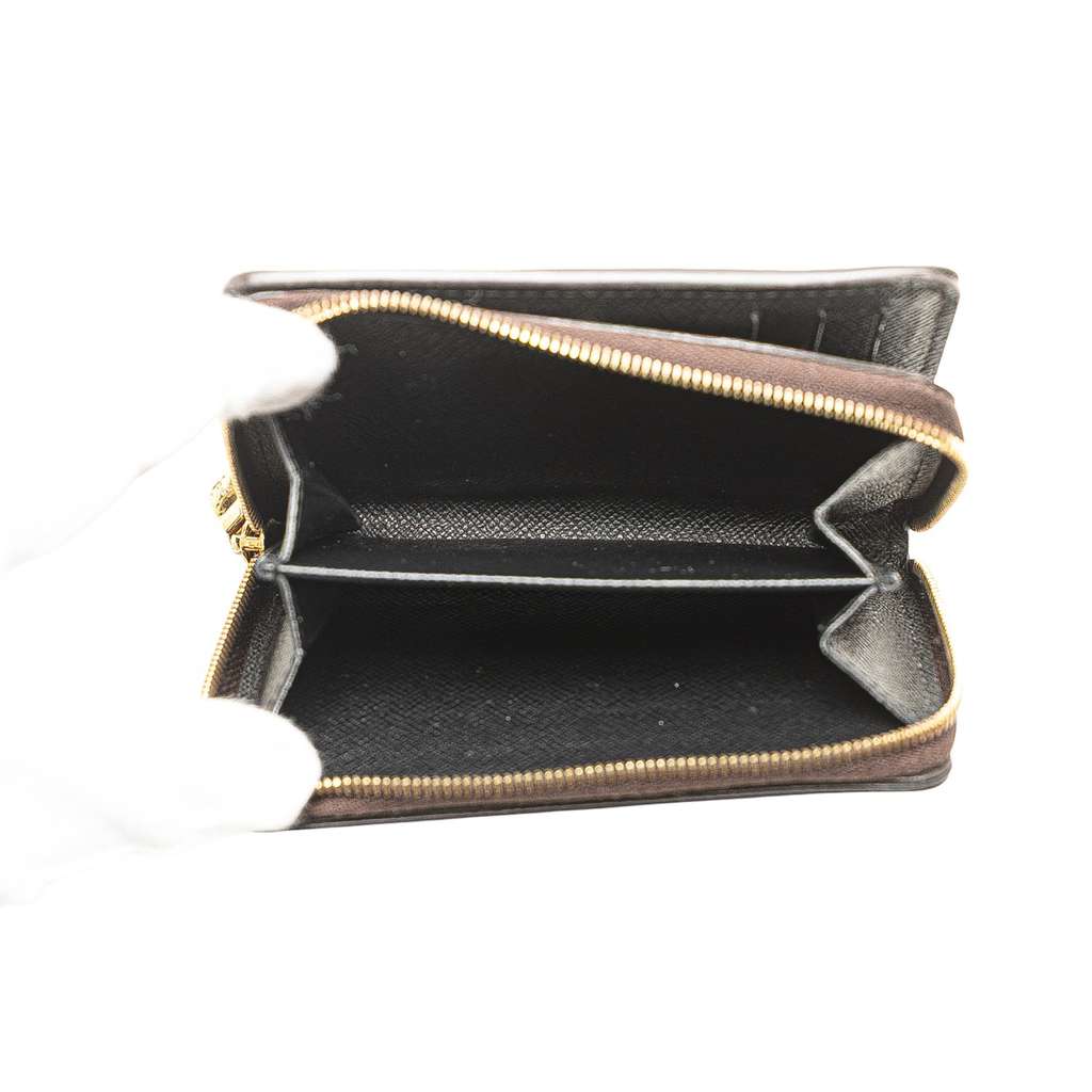 Louis Vuitton Monogram Bifold Lou Wallet - 4