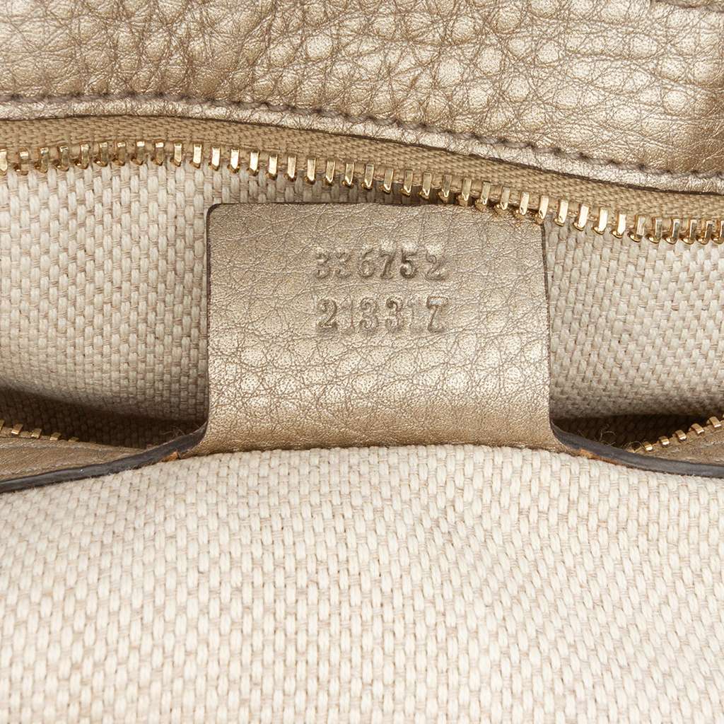 Gucci Medium Metallic Leather Soho Chain Flap Crossbody - Detail 1