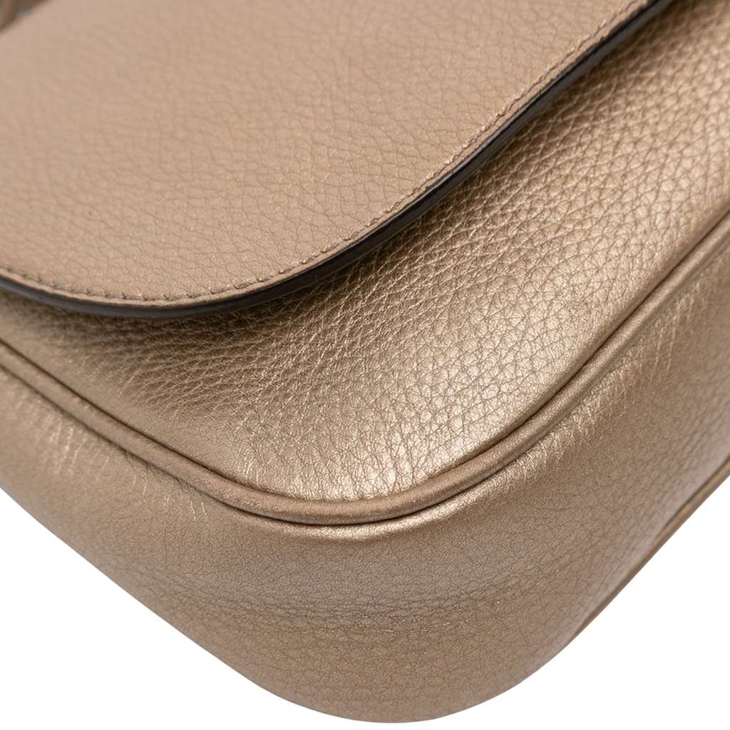 Gucci Medium Metallic Leather Soho Chain Flap Crossbody - Detail 2