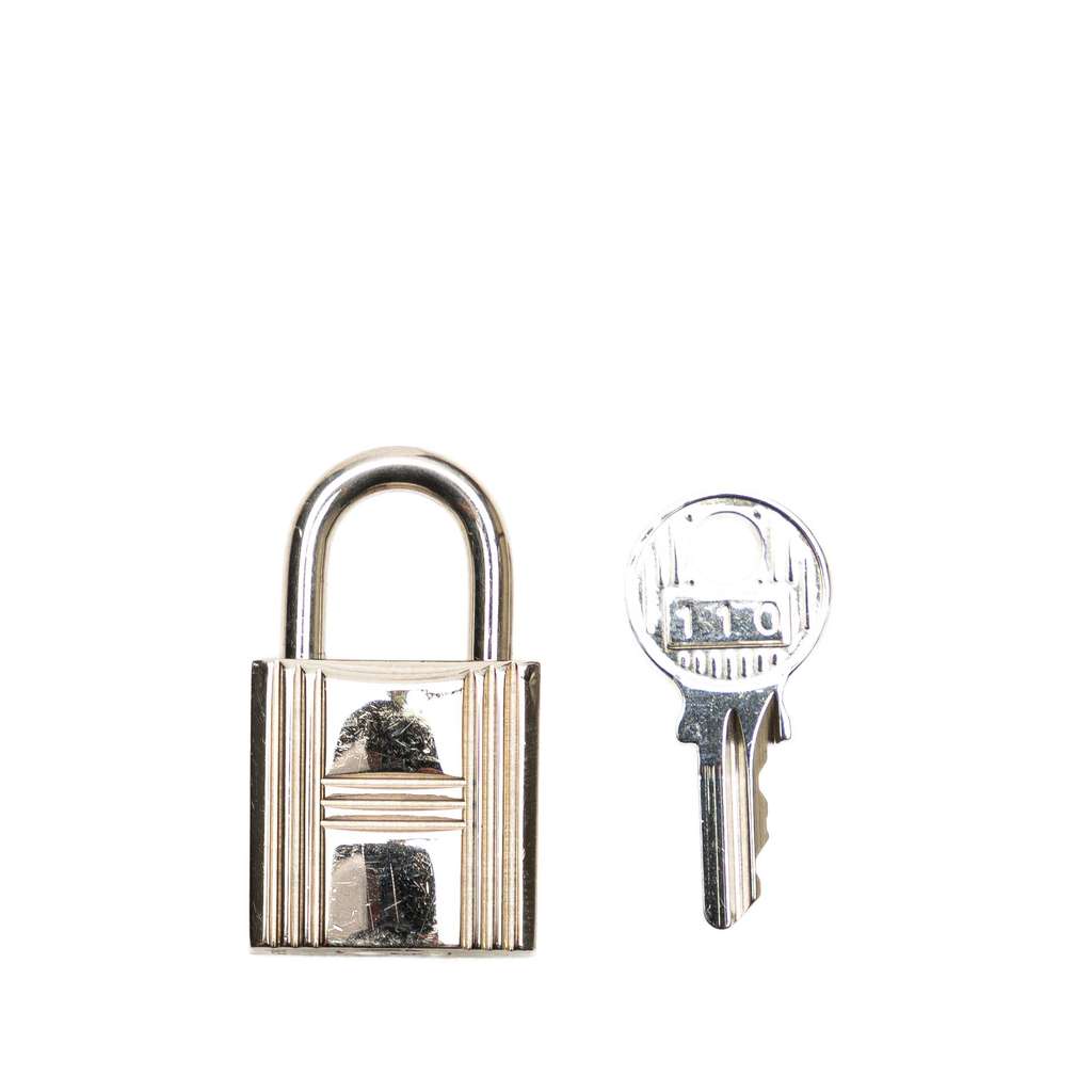 Hermès Clemence Picotin Lock 18 - Image 11