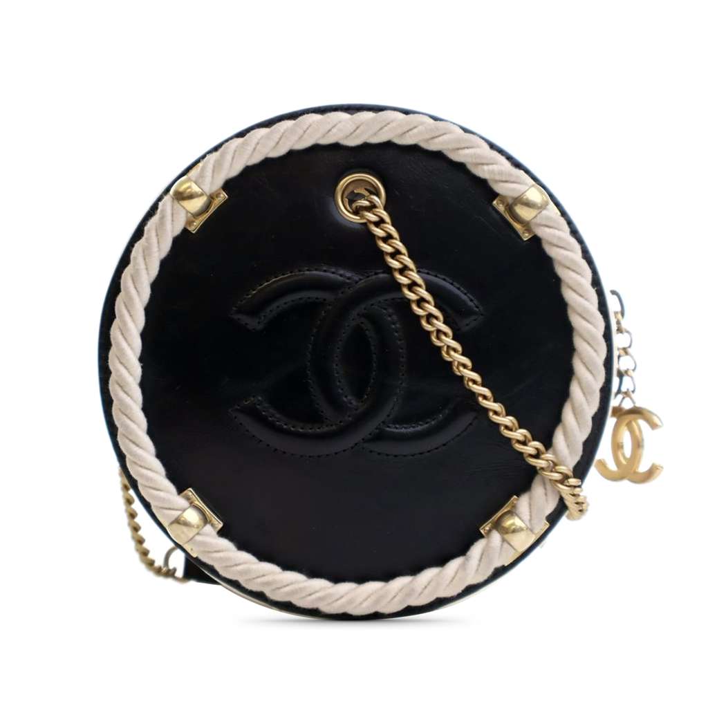 Chanel Crumpled Calfskin En Vogue Round Bag