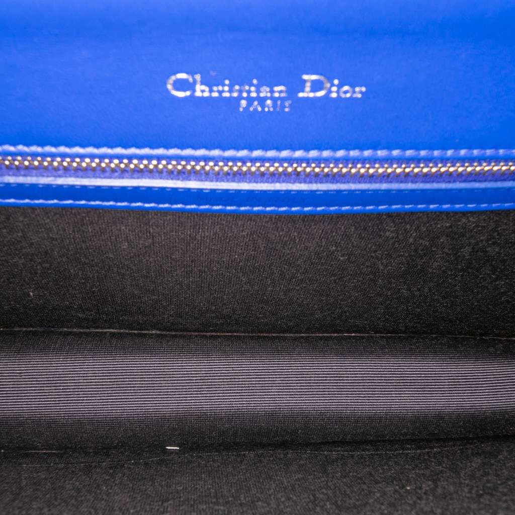 Dior Medium Lambskin Diorama Flap - 4
