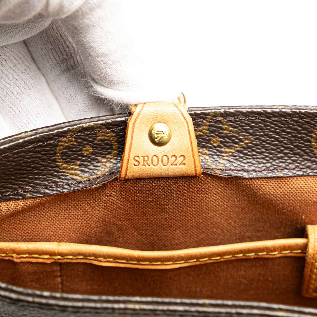 Louis Vuitton Monogram Vavin PM - Detail 1