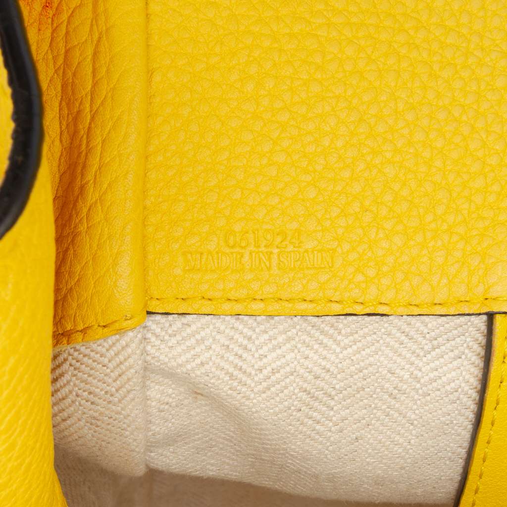 Loewe Small Grained Calfskin Drawstring Hammock Satchel - Detail 2