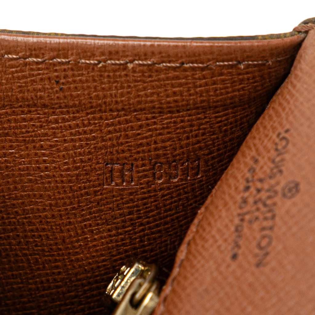 Louis Vuitton Monogram Pochette Dame GM - Detail 1