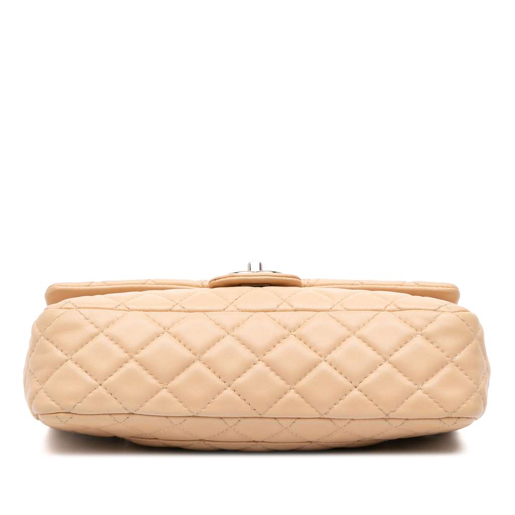 Chanel Medium Classic Lambskin Double Flap - Image 6