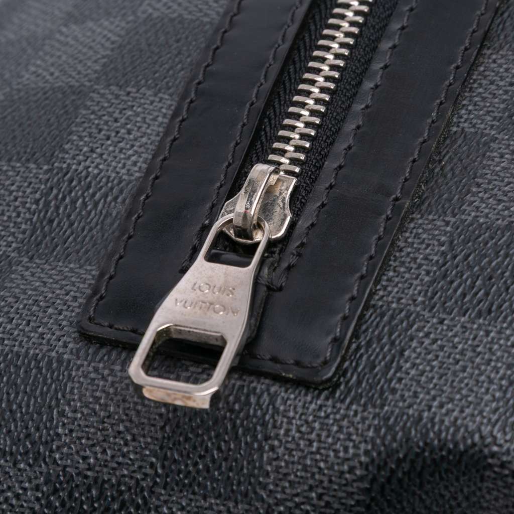 Louis Vuitton Damier Graphite Mick MM - 5