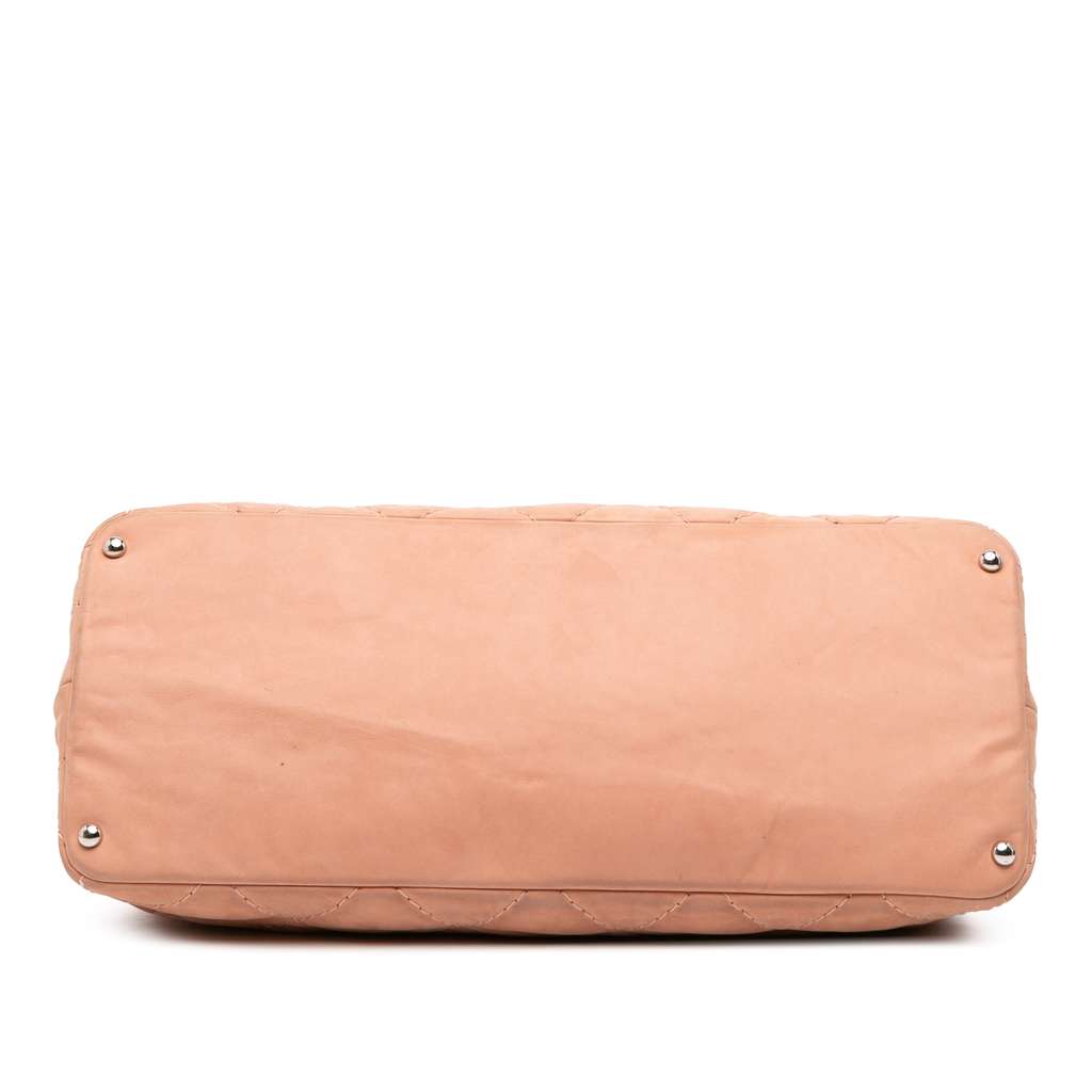 Chanel Small Iridescent Calfskin Sea Hit Tote - Image 6