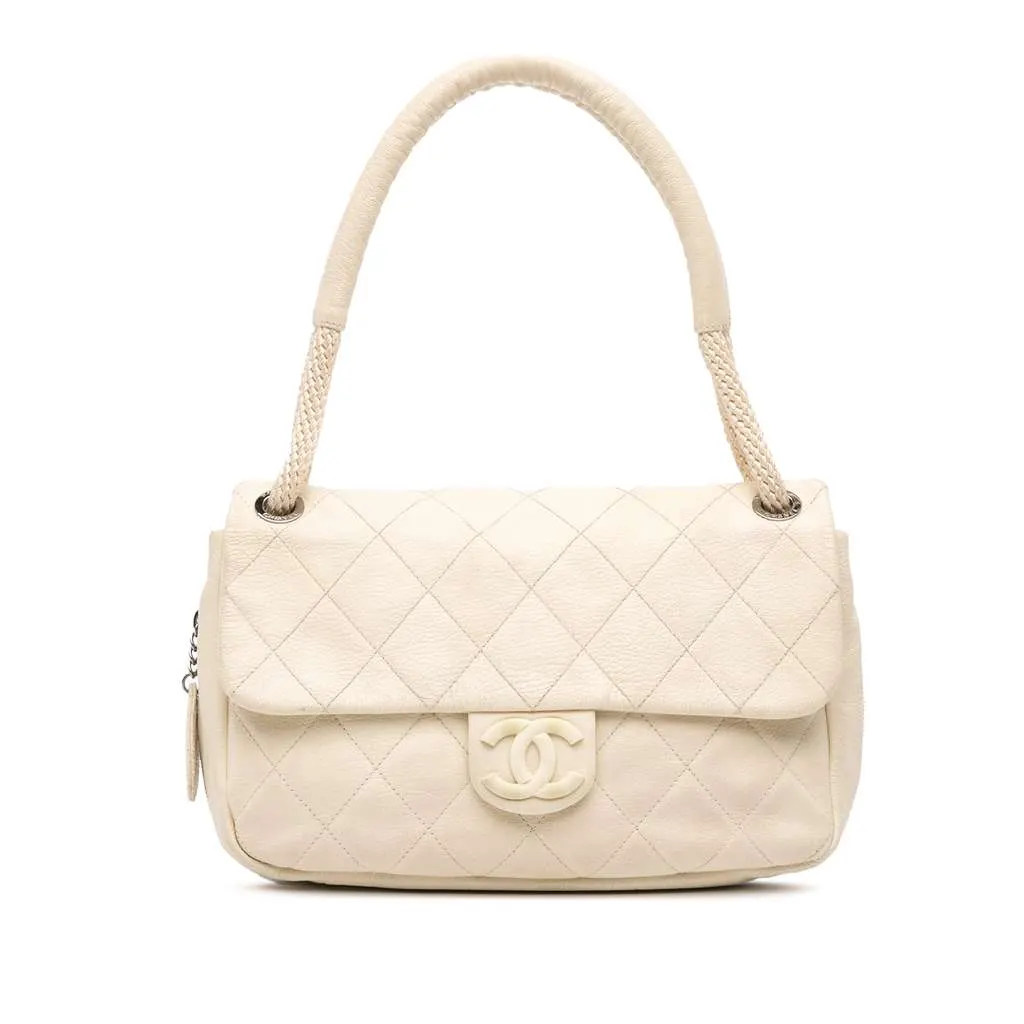 Chanel Quilted Calfskin Expandable Zip Yacht Flap White Leather Very good - Front View