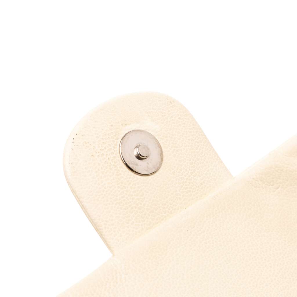 Chanel Quilted Calfskin Expandable Zip Yacht Flap - Image 10