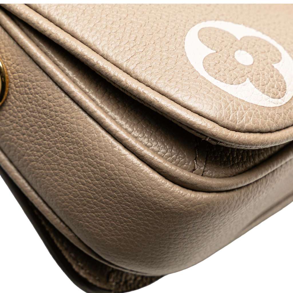 Louis Vuitton Monogram Empreinte Pochette Metis East West - Image 10