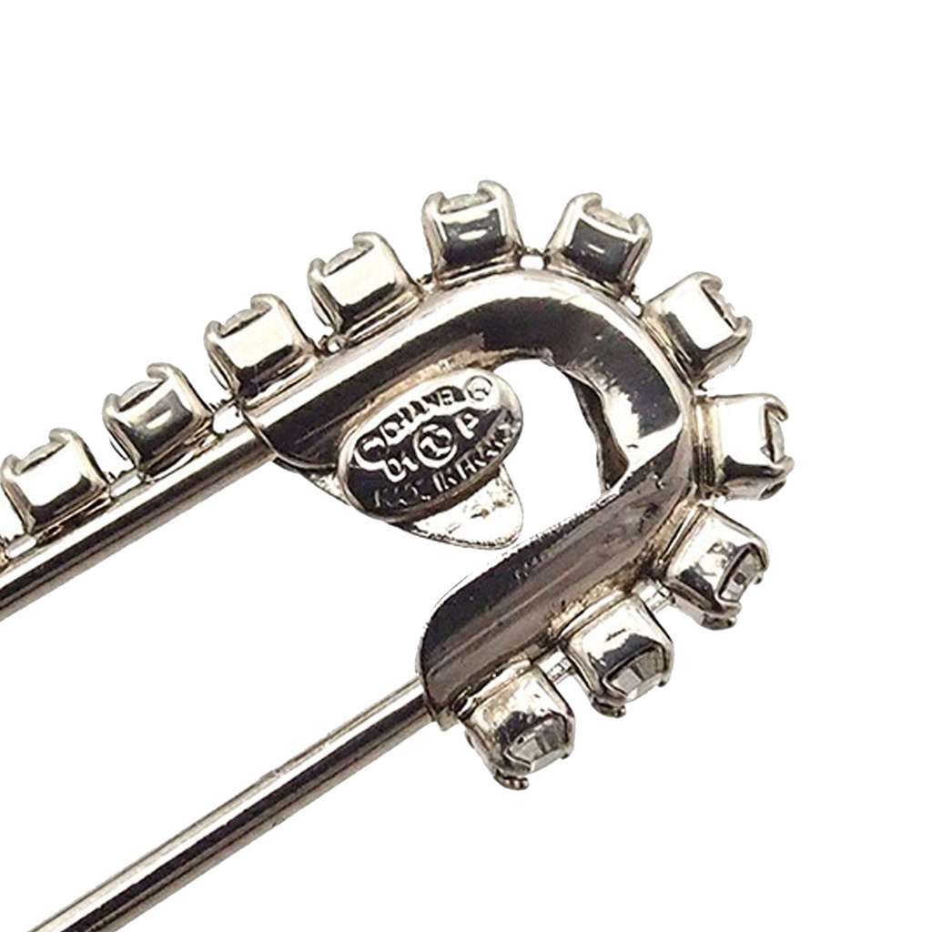 Chanel CC Silver Plated Crystal Embellished Safety Pin Brooch - 5
