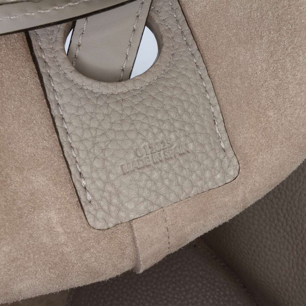 Loewe Medium Leather Balloon Bucket Bag - 5