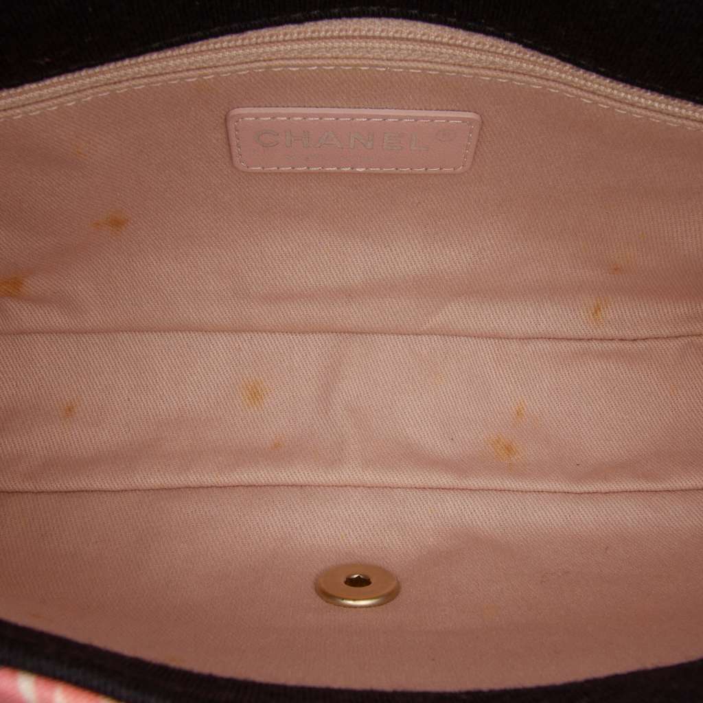 Chanel Medium Printed Nylon and Jersey Patchwork Single Flap - 4