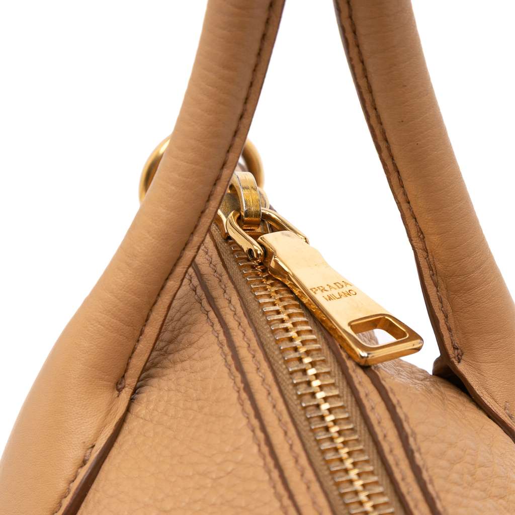 Prada Vitello Daino Sacca 2 Manici Convertible Tote - Image 12