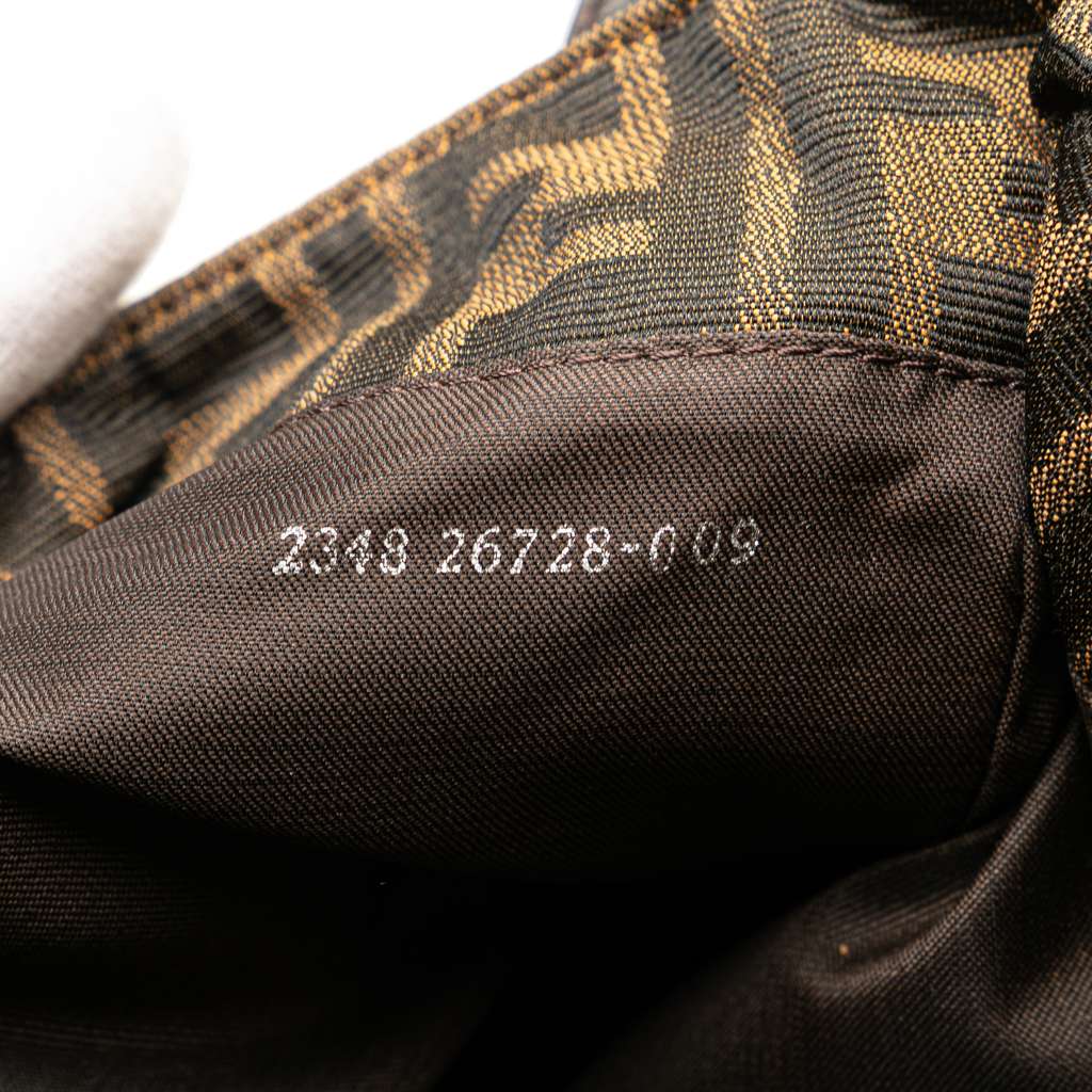 Fendi Zucca Canvas Shoulder Bag - Detail 1