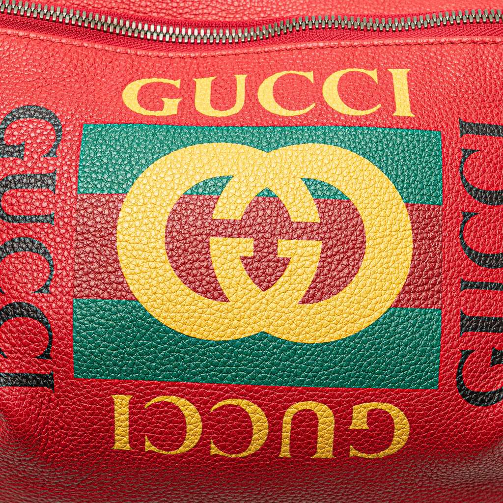 Gucci Grained Calfskin Logo Belt Bag - Detail 2