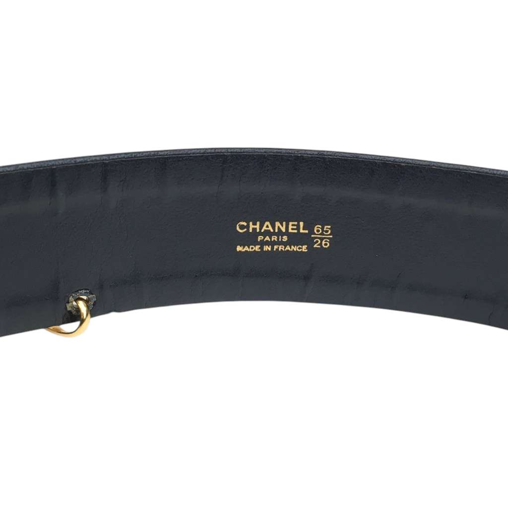 Chanel Vintage Leather Chain Belt - Side view