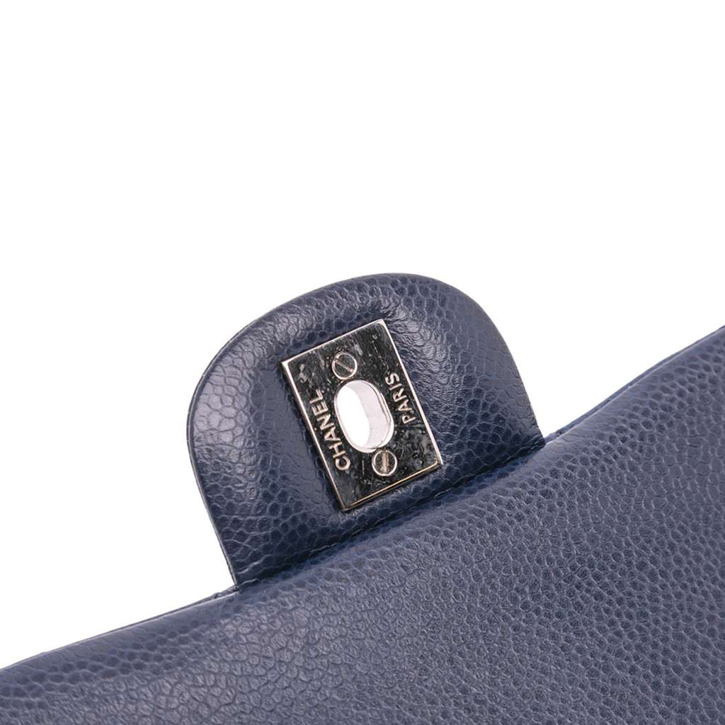 Chanel Medium Classic Caviar Double Flap - Image 10