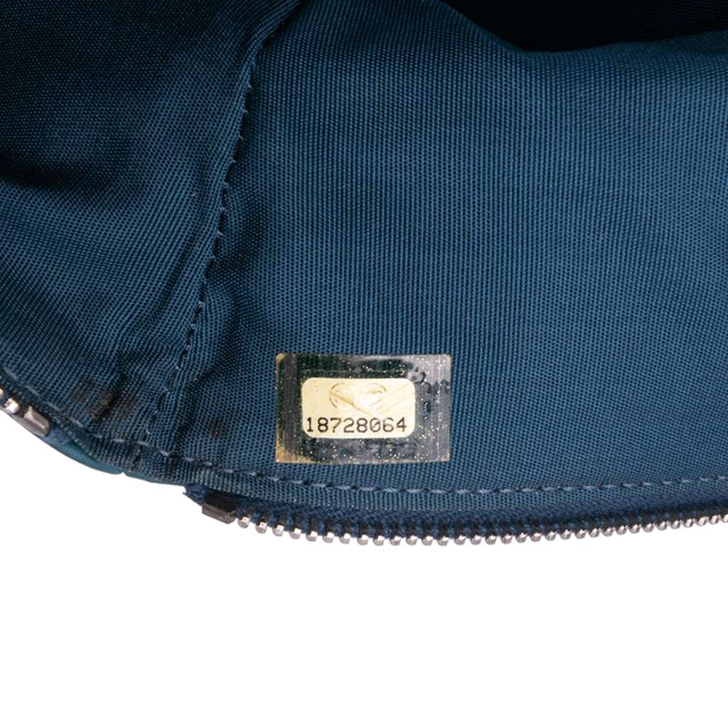 Chanel CC Quilted Lambskin Multi Zip Clutch - Detail 1