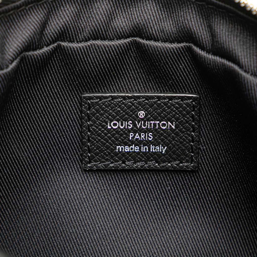 Louis Vuitton Monogram Taigarama Outdoor Bumbag - Side view
