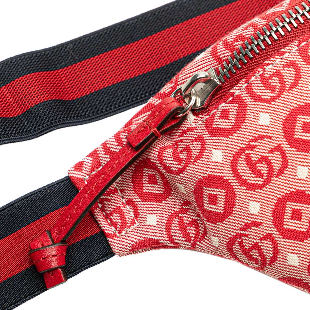Gucci Kids GG Supreme Stars Web Belt Bag - Detail 2