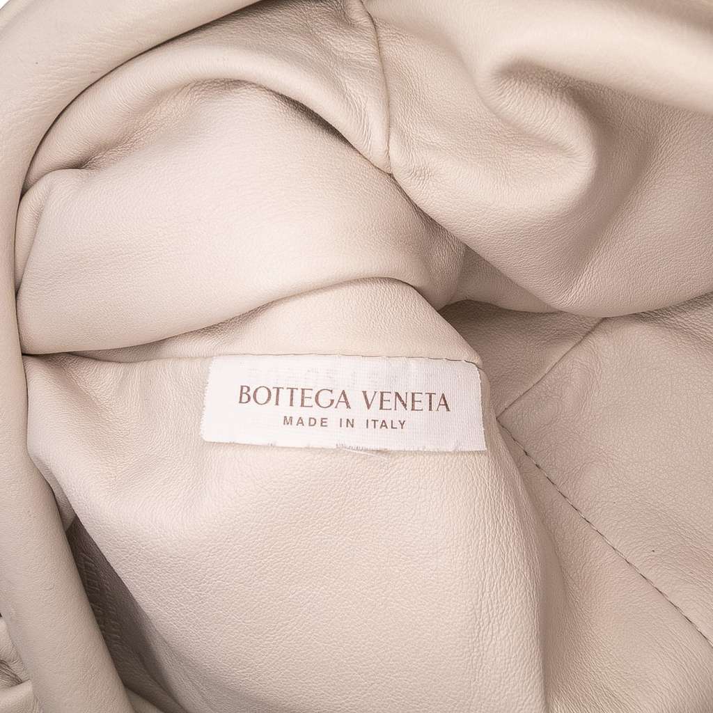 Bottega Veneta Lambskin The Mini Pouch Crossbody - Detail 1