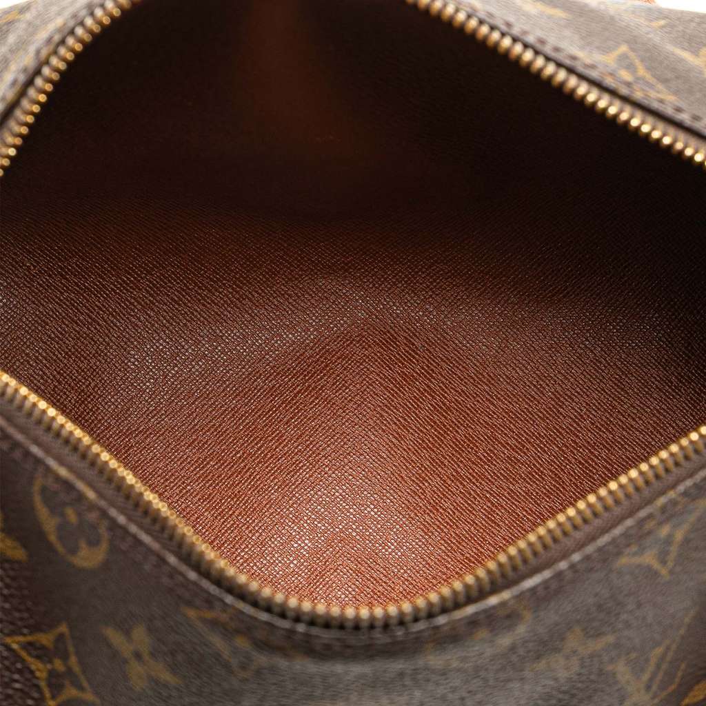 Louis Vuitton Monogram Papillon 26 - 4