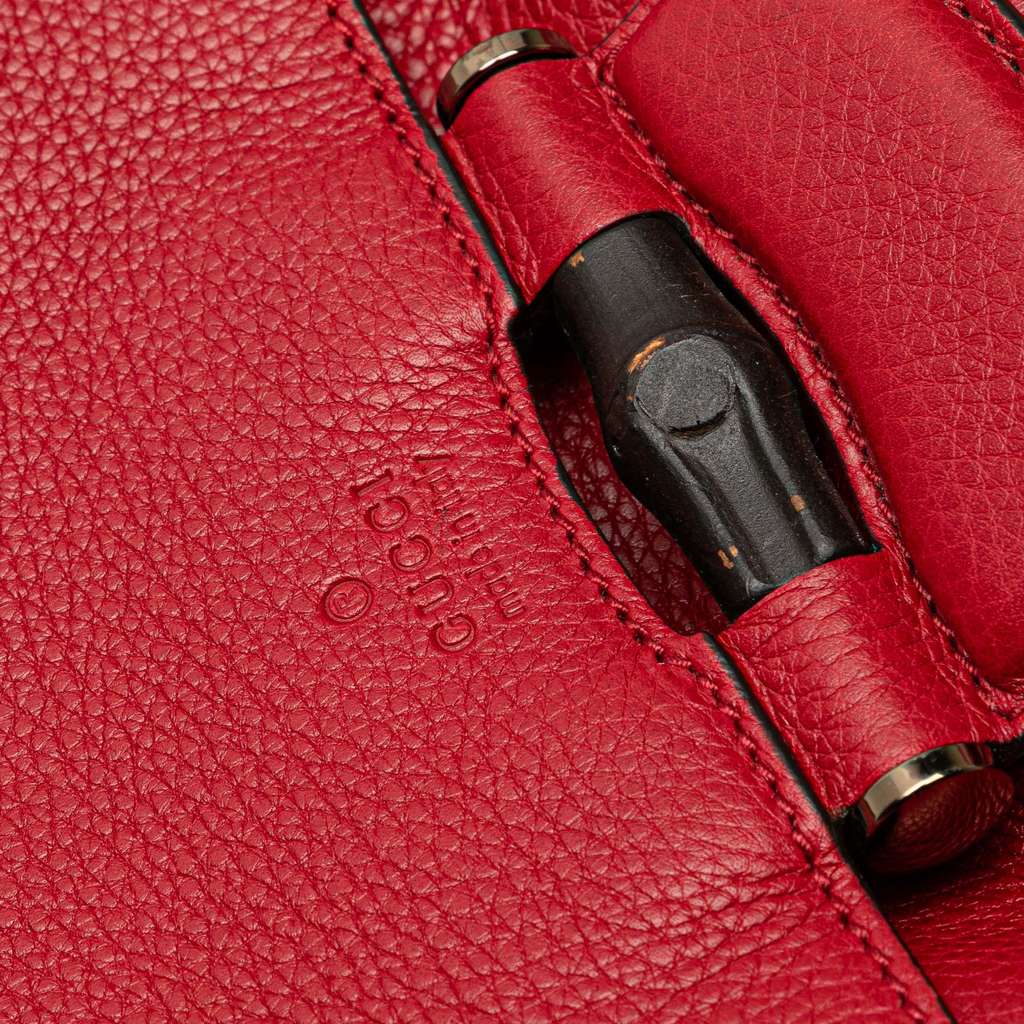 Gucci Medium Leather Bamboo Nouveau Fringe Crossbody - Detail 1