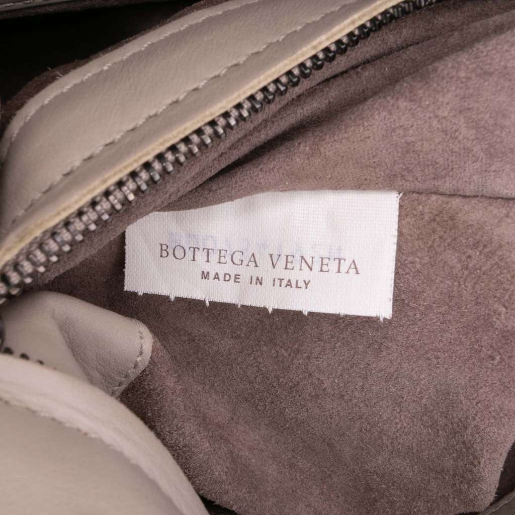 Bottega Veneta Medium Nappa Intrecciato Roma Tote - Detail 1