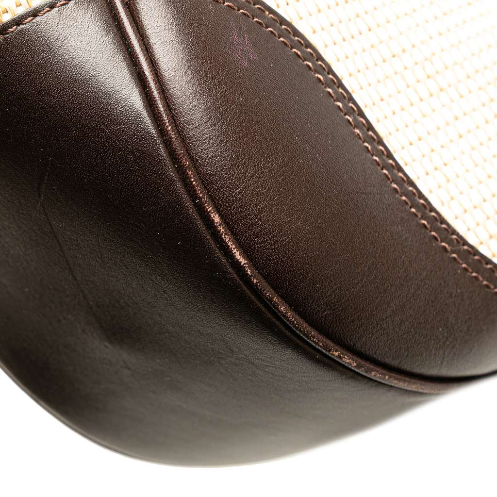 Burberry Straw and Leather Shoulder Bag - Image 10